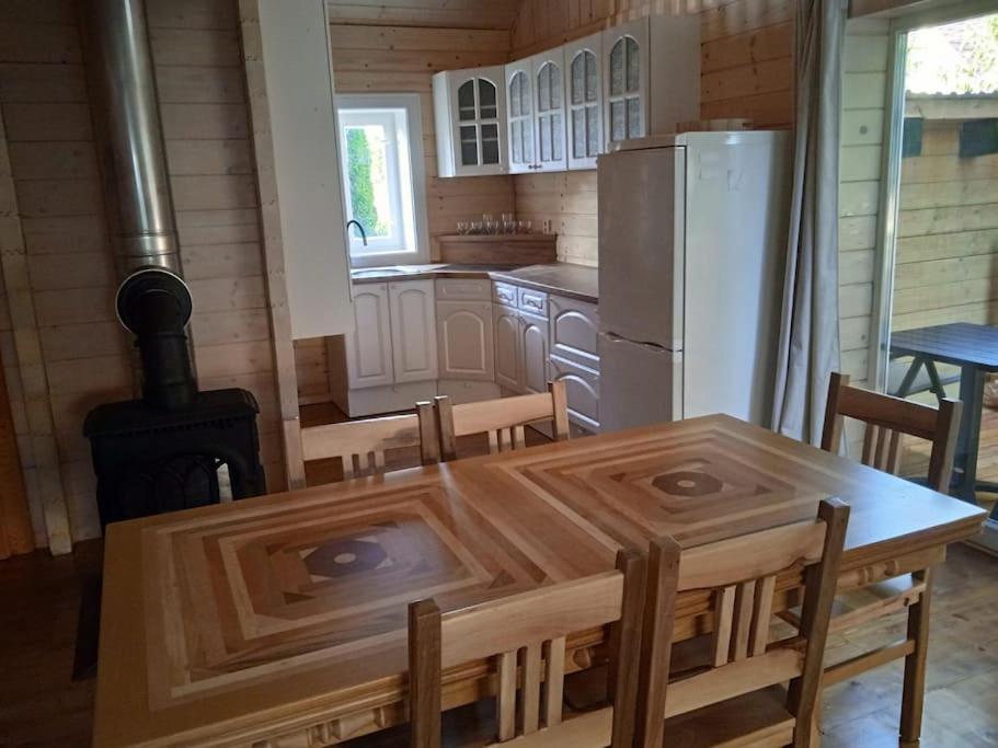 Chata Adam je pre rodiny s deťmi terasa, detské ihrisko Liptovský Mikuláš Esterno foto